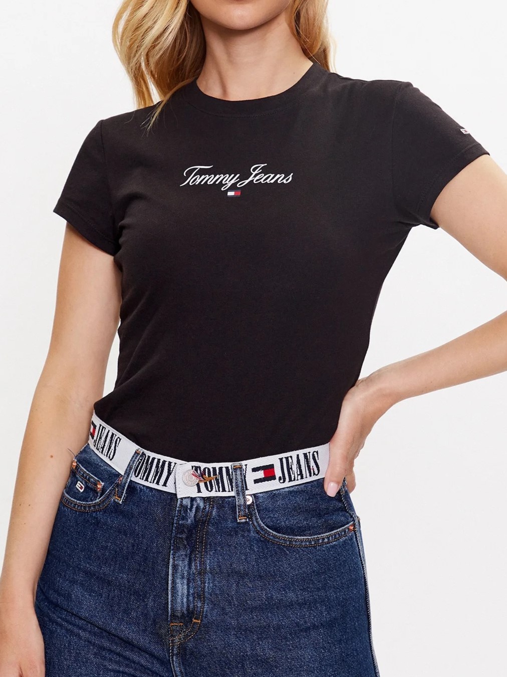 T-shirt TJW BBY Essential Logo 1 SS Black Tommy Jeans DW0DW16145 BDS -  Bianco e Nero | Clothing Store Arta | T-Shirts