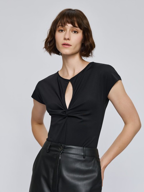 Κορμάκι με άνοιγμα και κόμπο black Access