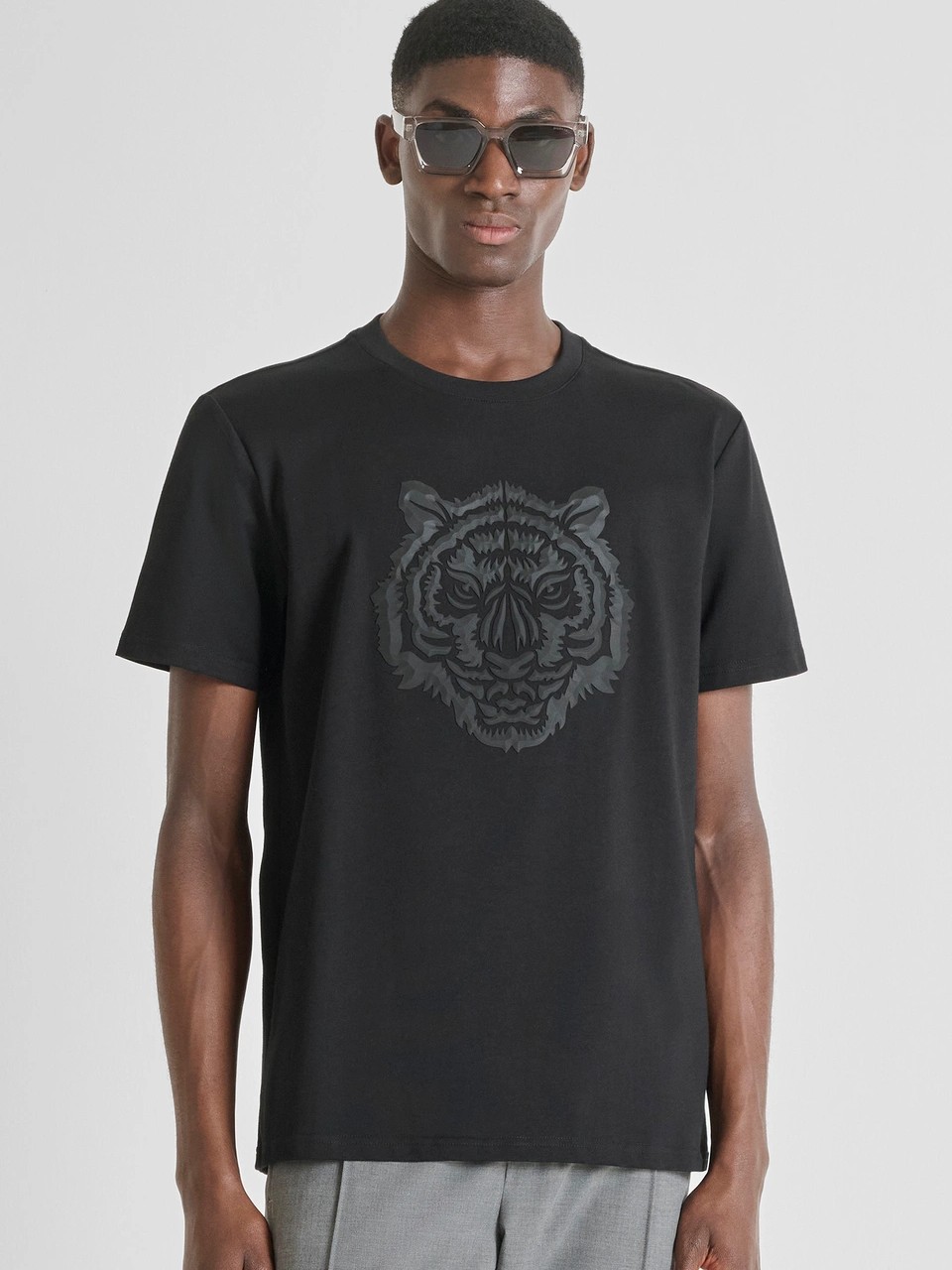 Μπλούζα με κοντό μανίκι Jersey Tiger print Black Antony Morato