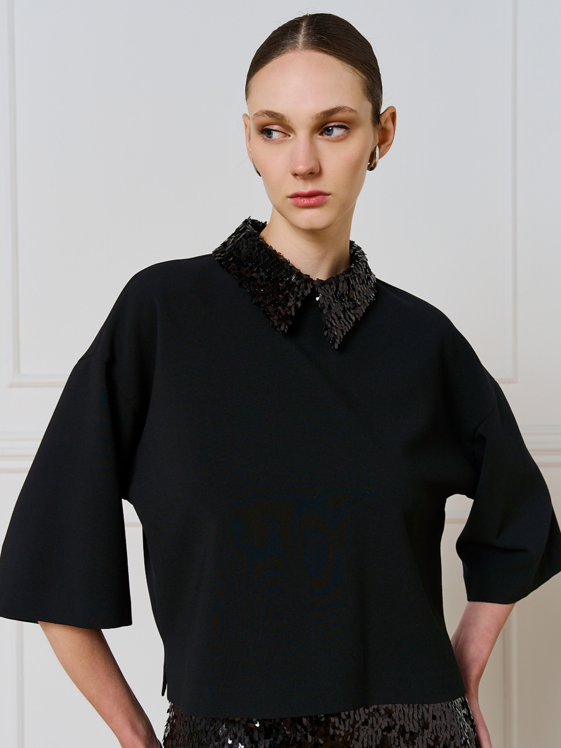 Μπλούζα με κοντό μανίκι και αποσπώμενο γιακά Black Access