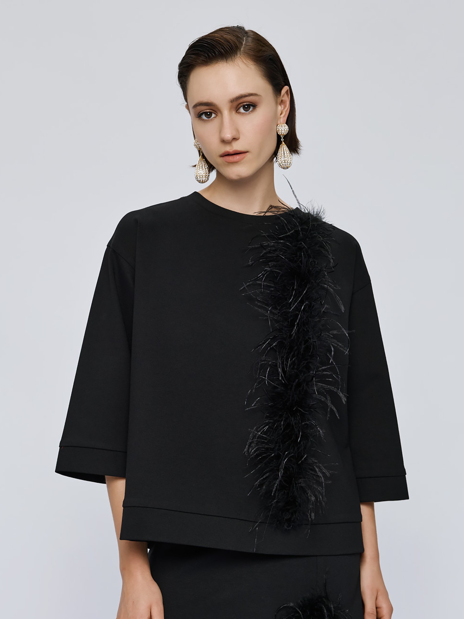 Μπλούζα με φαρδιά μανίκια με πούπουλα Black Access