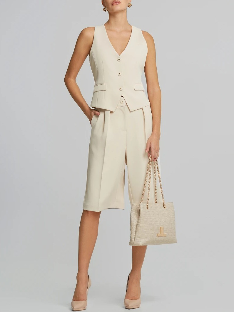 Βερμούδα κρεπ με πιέτες Stone Lynne