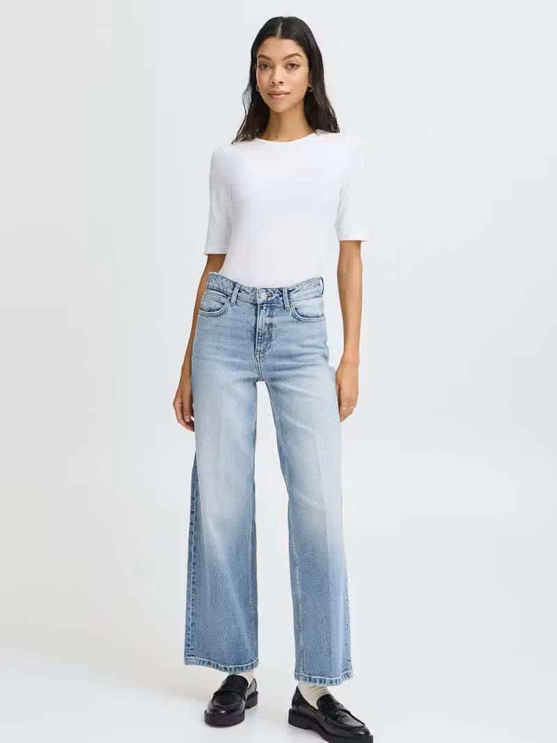 Μπλούζα με κοντό μανίκι Bypamila White B.Young