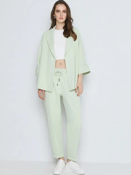 Pants with elastic waistband and cuffs Mint Access