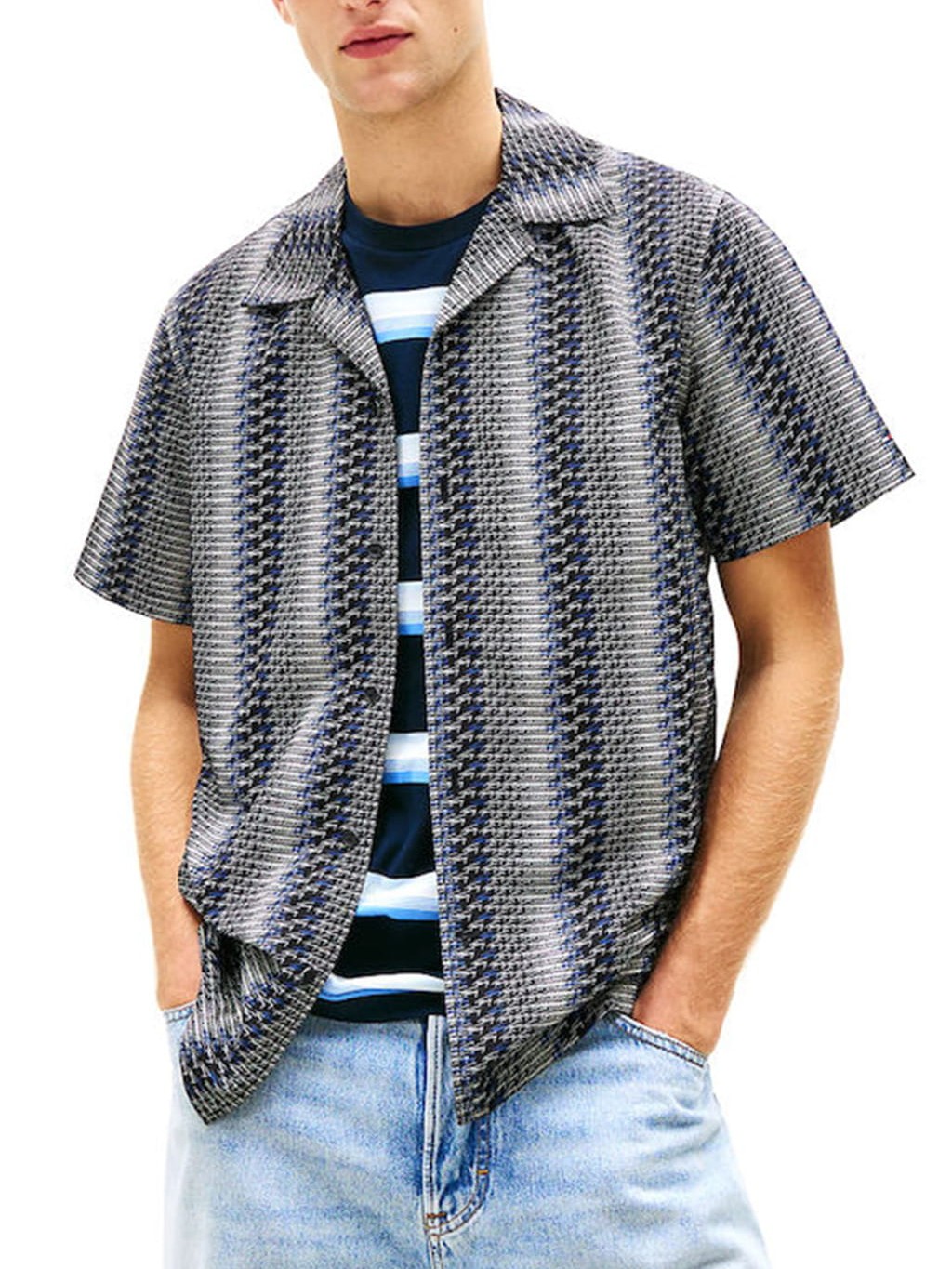 Πουκάμισο με κοντό μανίκι TJM AOP CAMP Black Tommy jeans