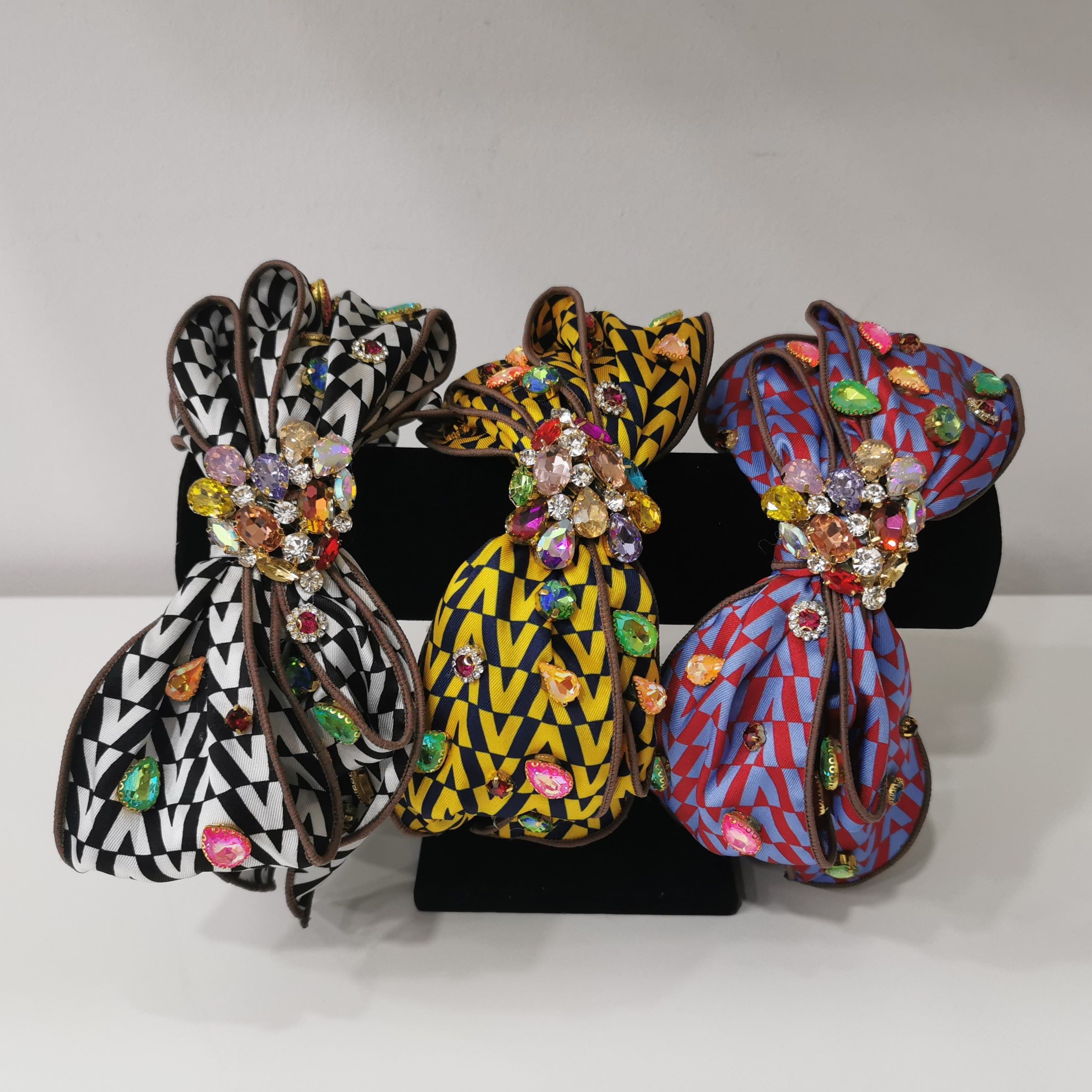 Στέκα μαλλιών Cobbi