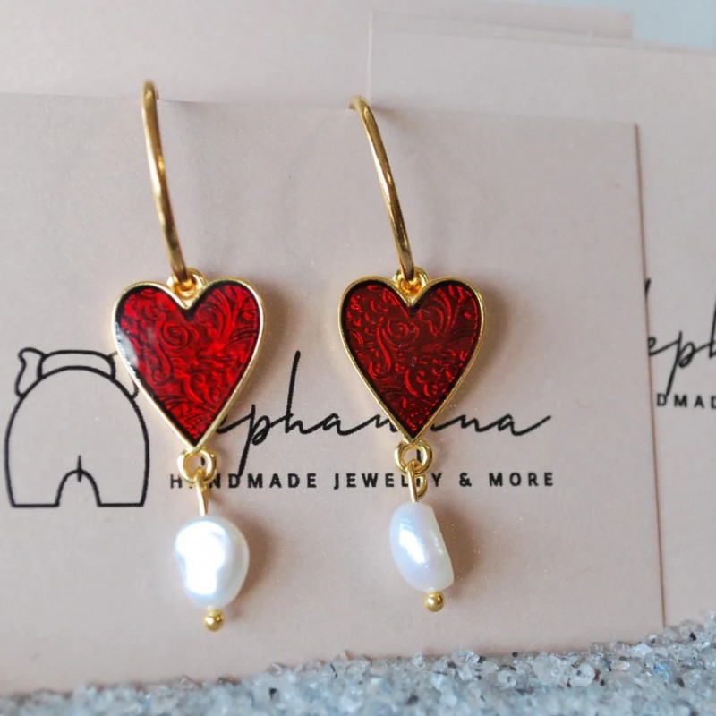 Earrings heart with enamel and pearls Elephantina
