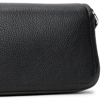 Τσάντα γυναικεία must flap black Tommy Jeans