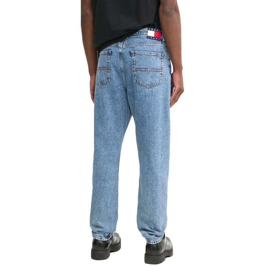 Παντελόνι τζιν Isaac Relaxed Tapered AI4136 Denim Medium Tommy Jeans