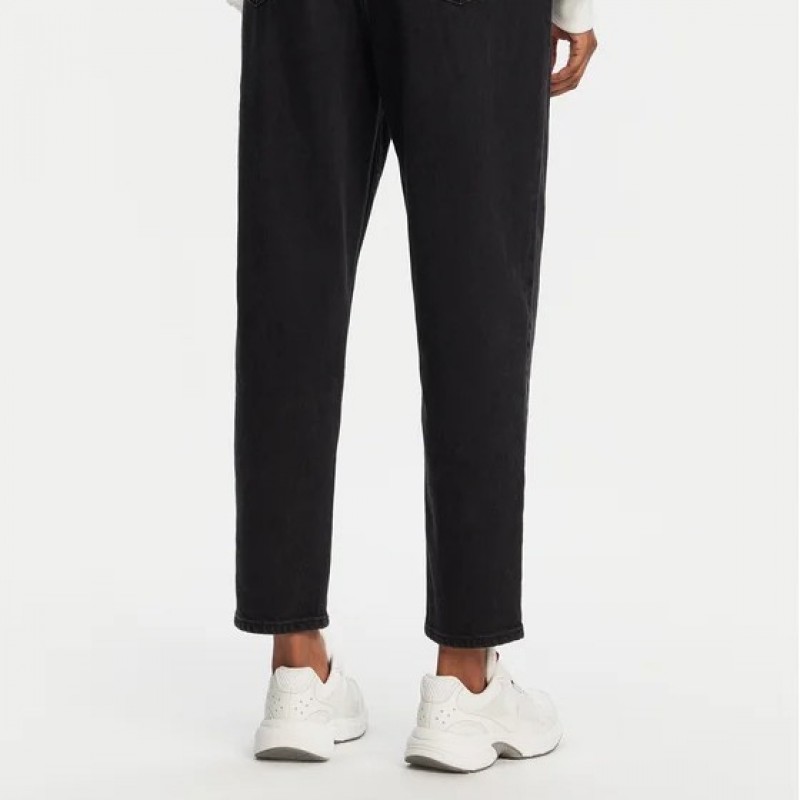 Παντελόνι τζίν Mom Jean Uhr Trp AI4185 black Tommy Jeans