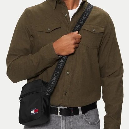 Τσαντάκι ανδρικό TJM ESS Daily Reporter Black Tommy Jeans