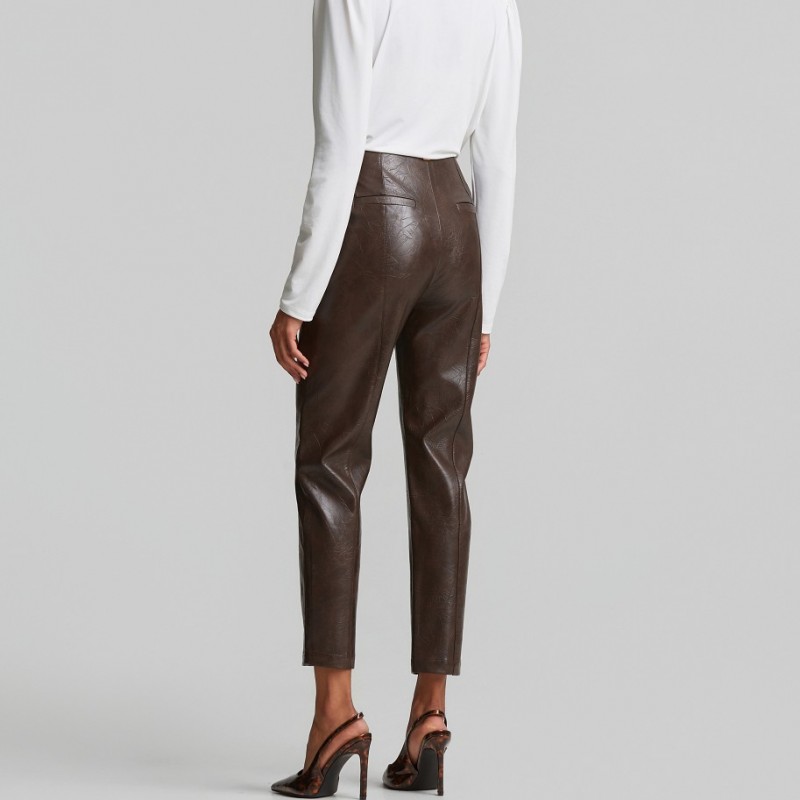 Κροπ παντελόνι με κροκό δερμάτινη όψη Brown Lynne