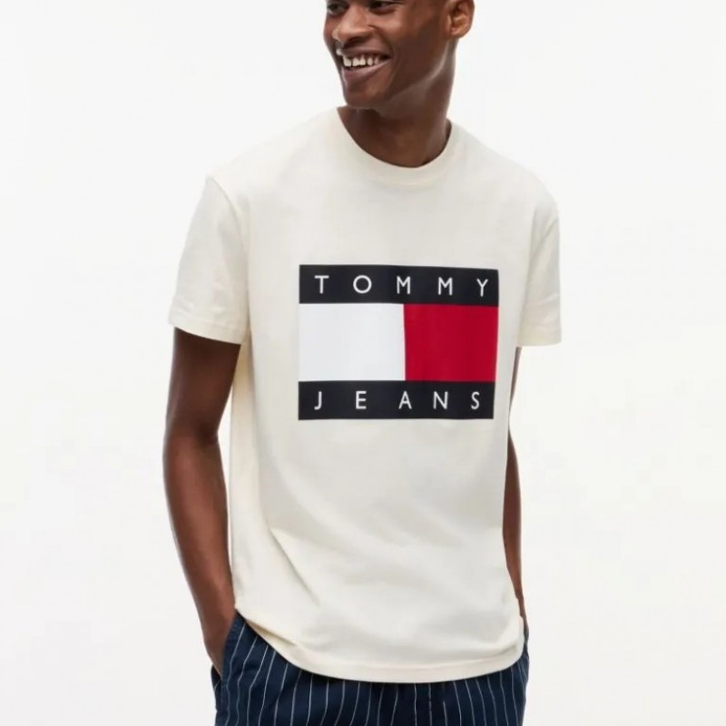 Μπλούζα με κοντό μανίκι TJM Big flag White Calico Tommy jeans