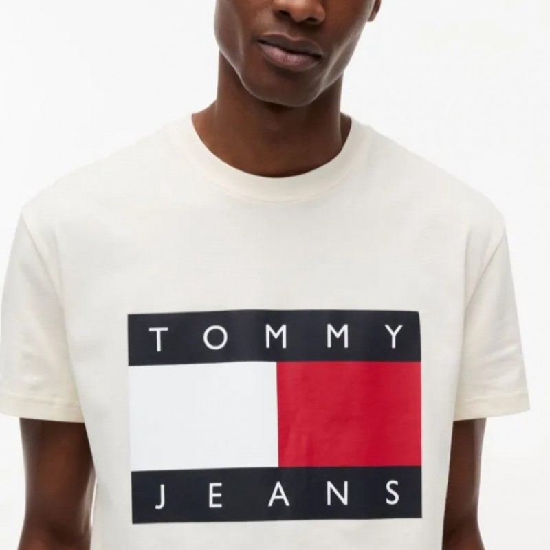 Μπλούζα με κοντό μανίκι TJM Big flag White Calico Tommy jeans