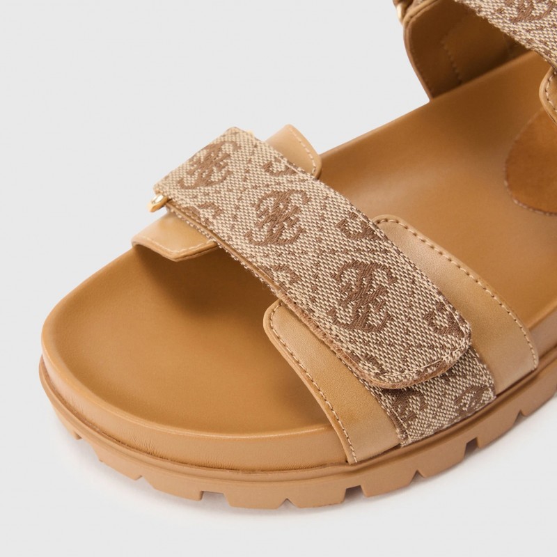 Σανδάλια Florizy2 Brown Guess