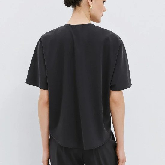 Μπλούζα με κοντό μανίκι με V λαιμόκοψη Black Access