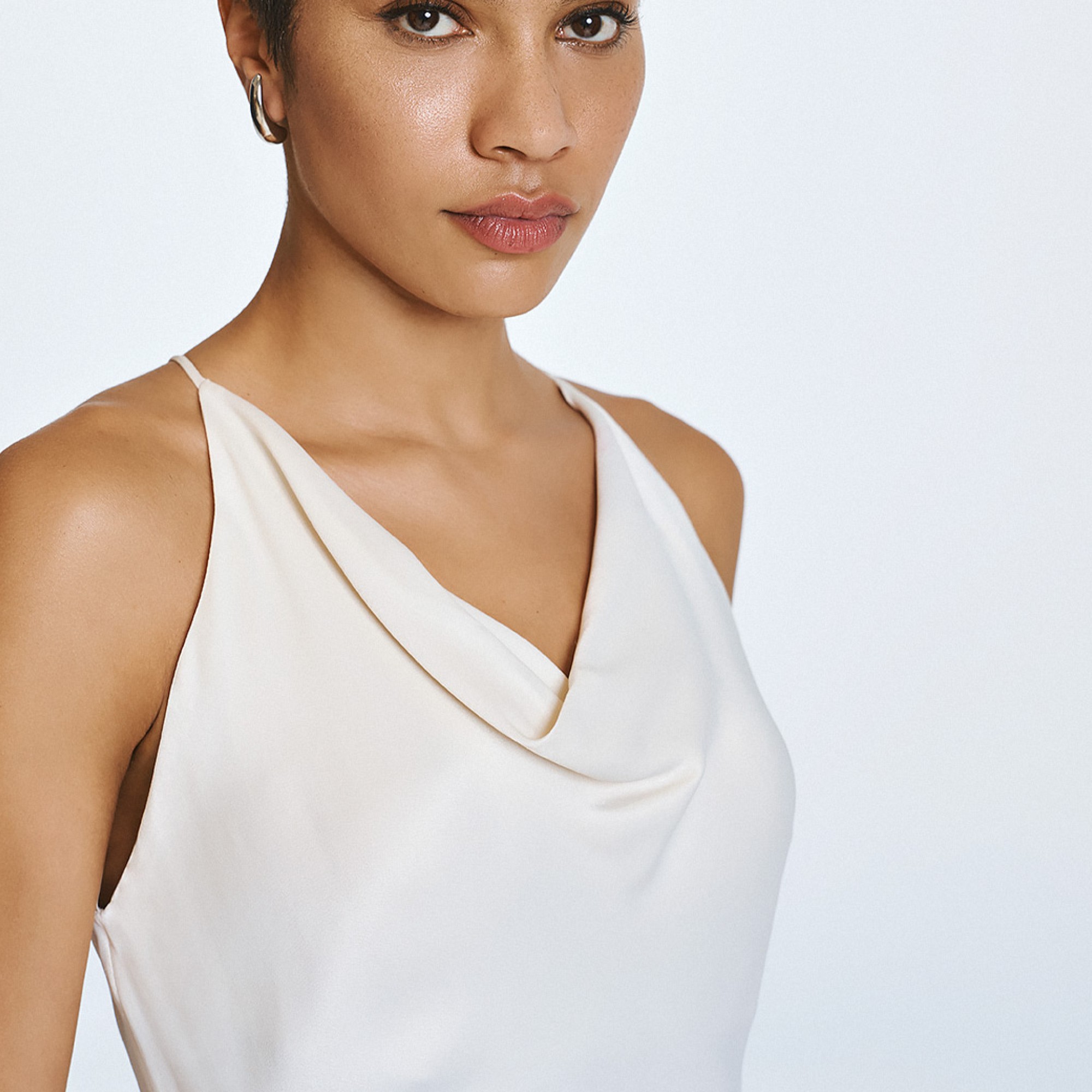 Φόρεμα μάξι ντραπέ με κρόσια Ecru Access