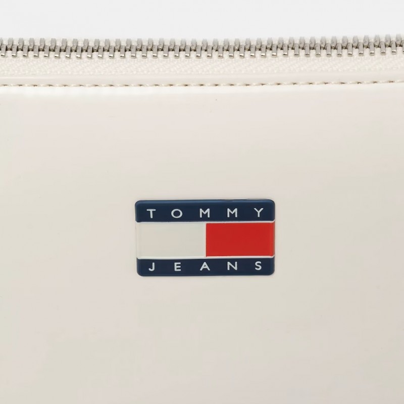 Τσάντα ώμου must White Tommy jeans