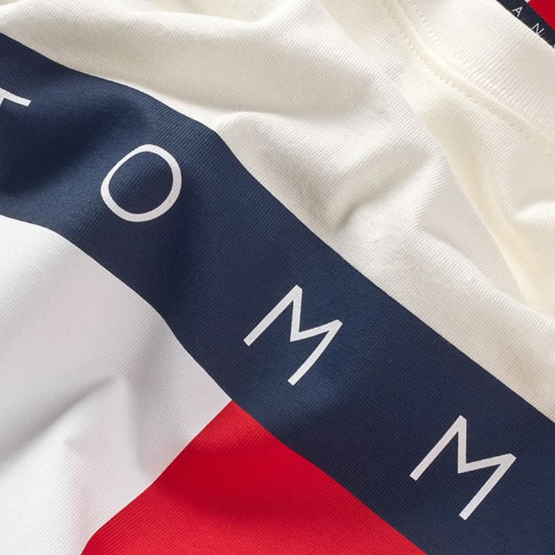 Μπλούζα με κοντό μανίκι TJM Big flag White Calico Tommy jeans