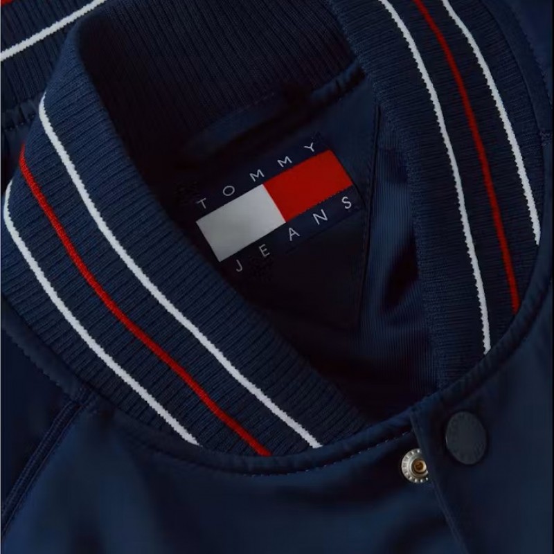 Μπουφάν Crest Patch Relaxed Satin Bomber Blue Tommy jeans