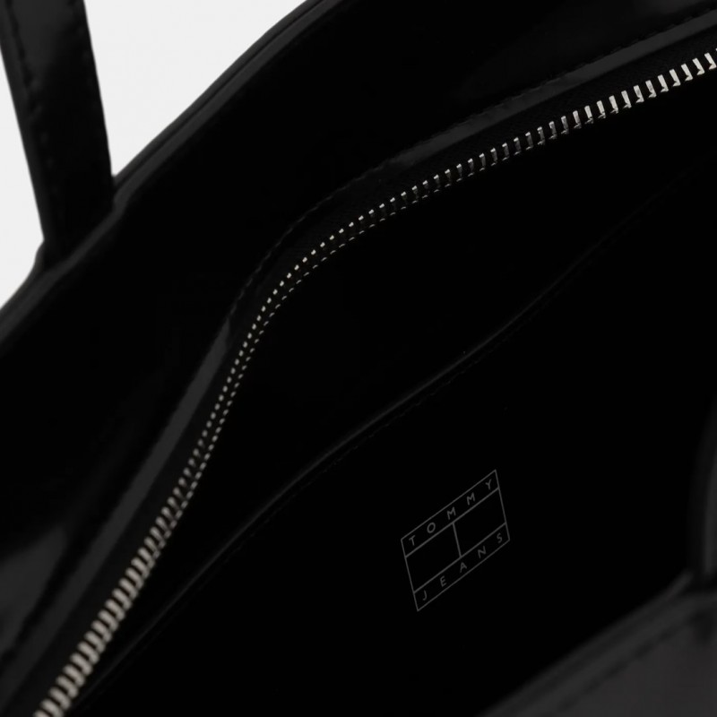 Bag must tote Black Tommy jeans