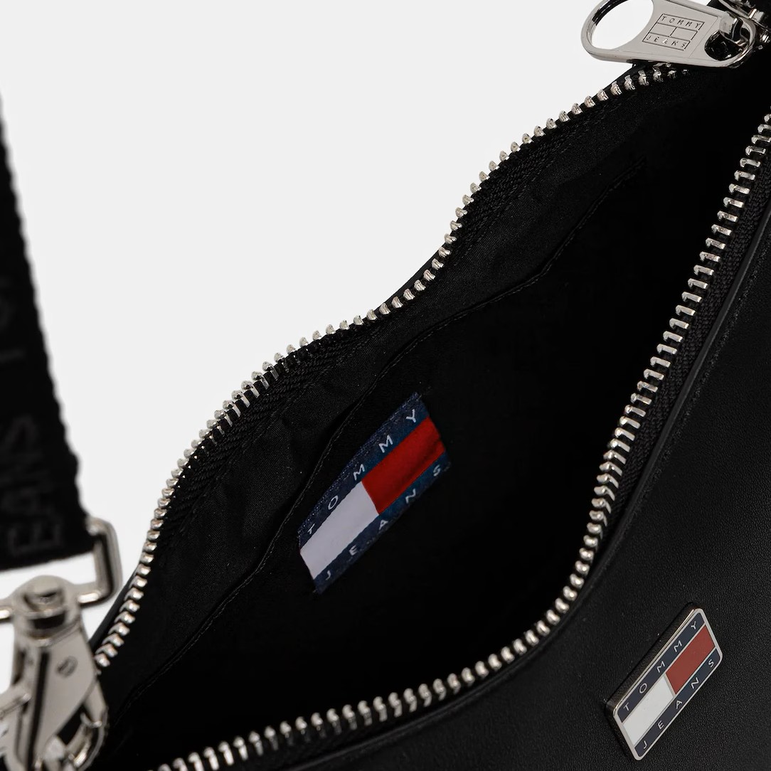 Τσάντα ώμου daily elevated Black Tommy jeans	